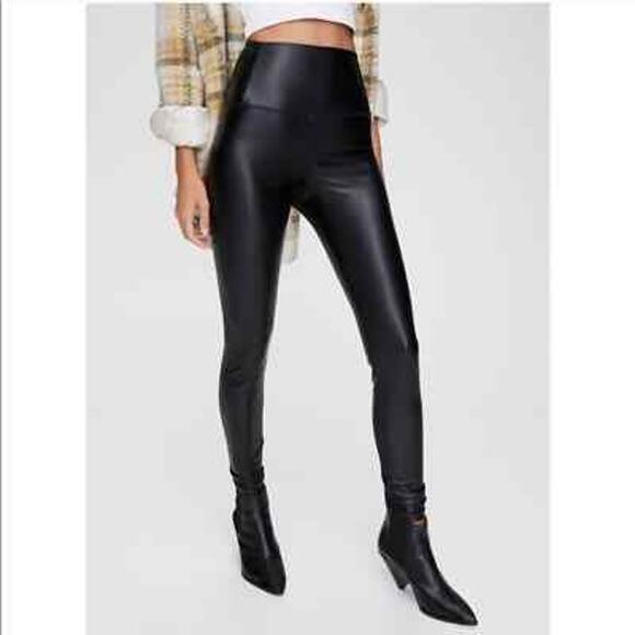 Aritzia Pants - Aritzia Wilfred Free Daria Pant High-waisted Vegan Leather leggings